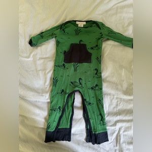 TBBC 6-12M Duck print GUC